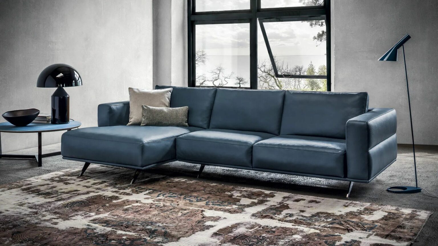 Downtown sofa - Samo Nameลกtaj